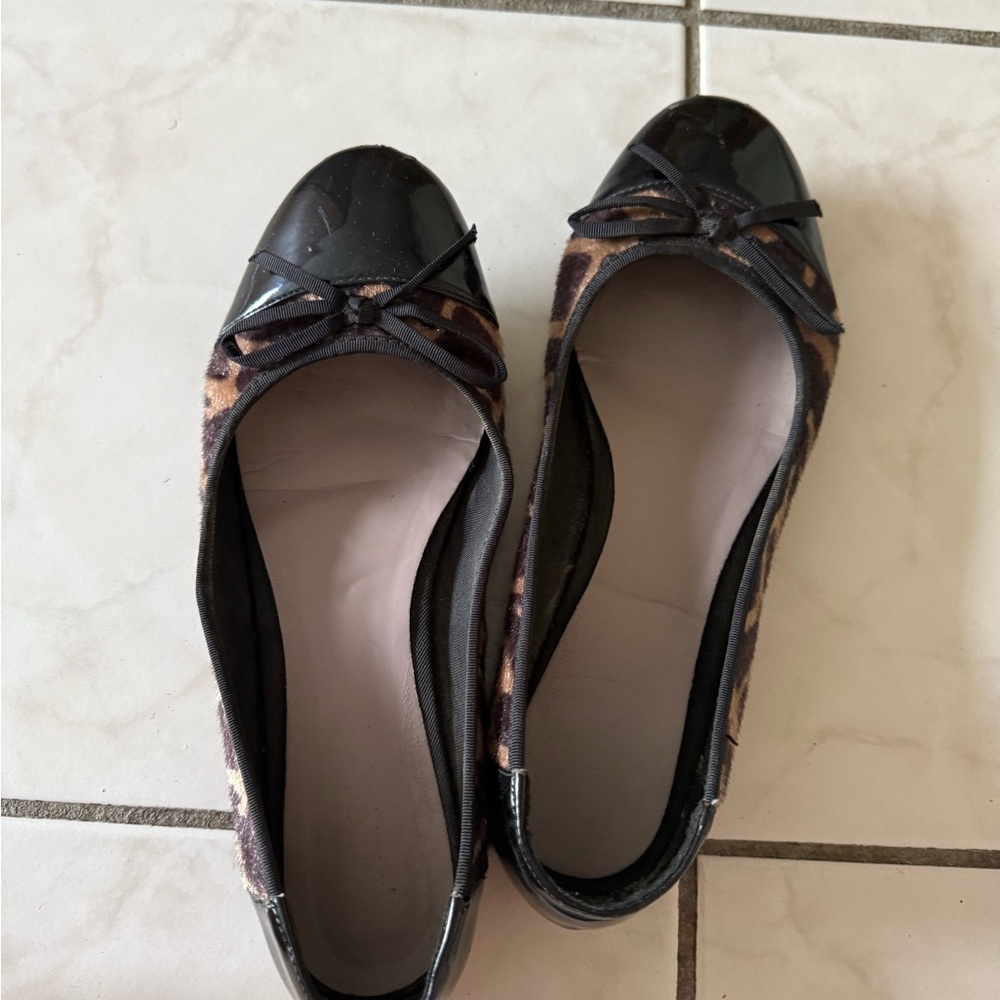 Nine West Brown and Black Flats with Strappy Details